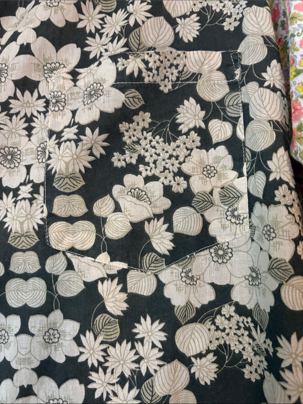 Natural Life Boho Relaxed Fit Floral Patchwork Ling Sleeve Buttondown Top Size M - Picture 4 of 9